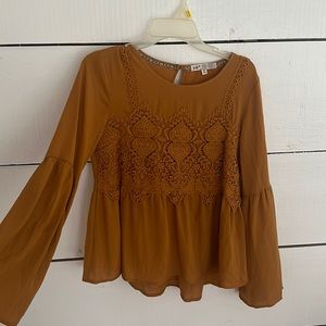 Jolt Medium Burnt Orange Boutique Top